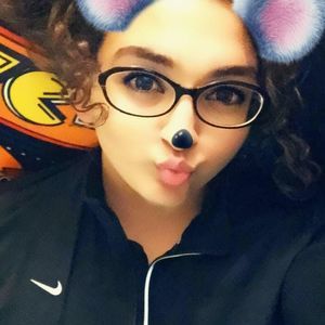 Meet your Posher, Mercedes